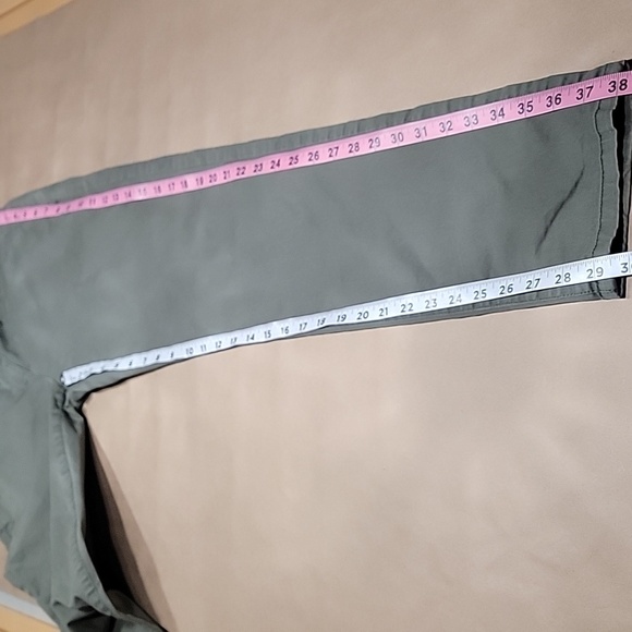 Khakis By Gap Size 4 "Broken In Straight" Deep Olive Green Pants, Exc. Used Cond - Picture 10 of 12